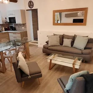 Apartment Beautiful Old Town Flat, Near The, Nizza