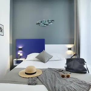 3* מלון Alcove